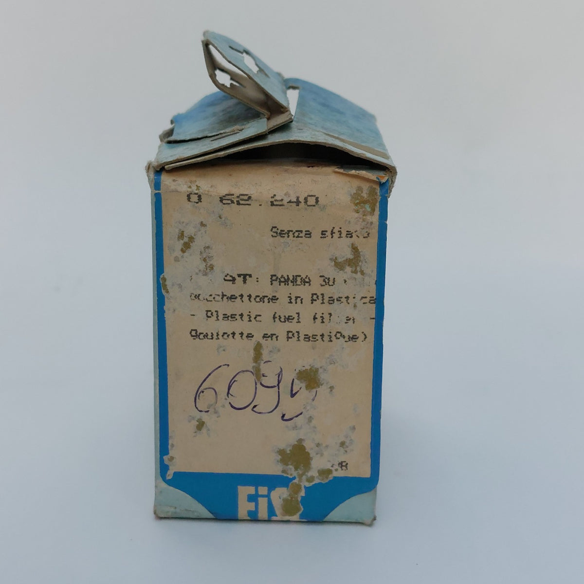 0.62.240 – Tappo serbatoio con chiavi FIST Fiat Panda 30 – NOS