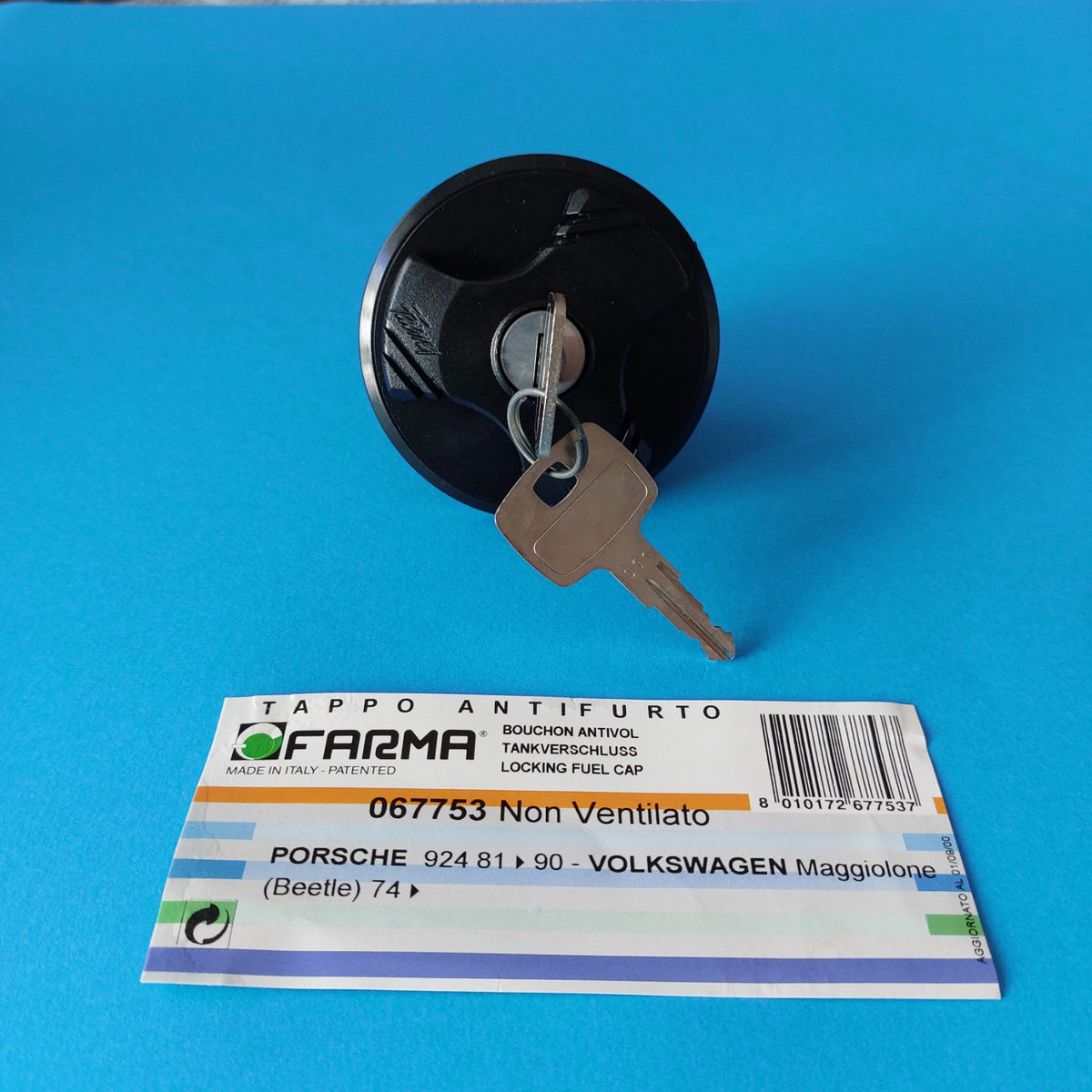 Vista frontale del tappo antifurto FARMA 067753 non ventilato con etichetta originale