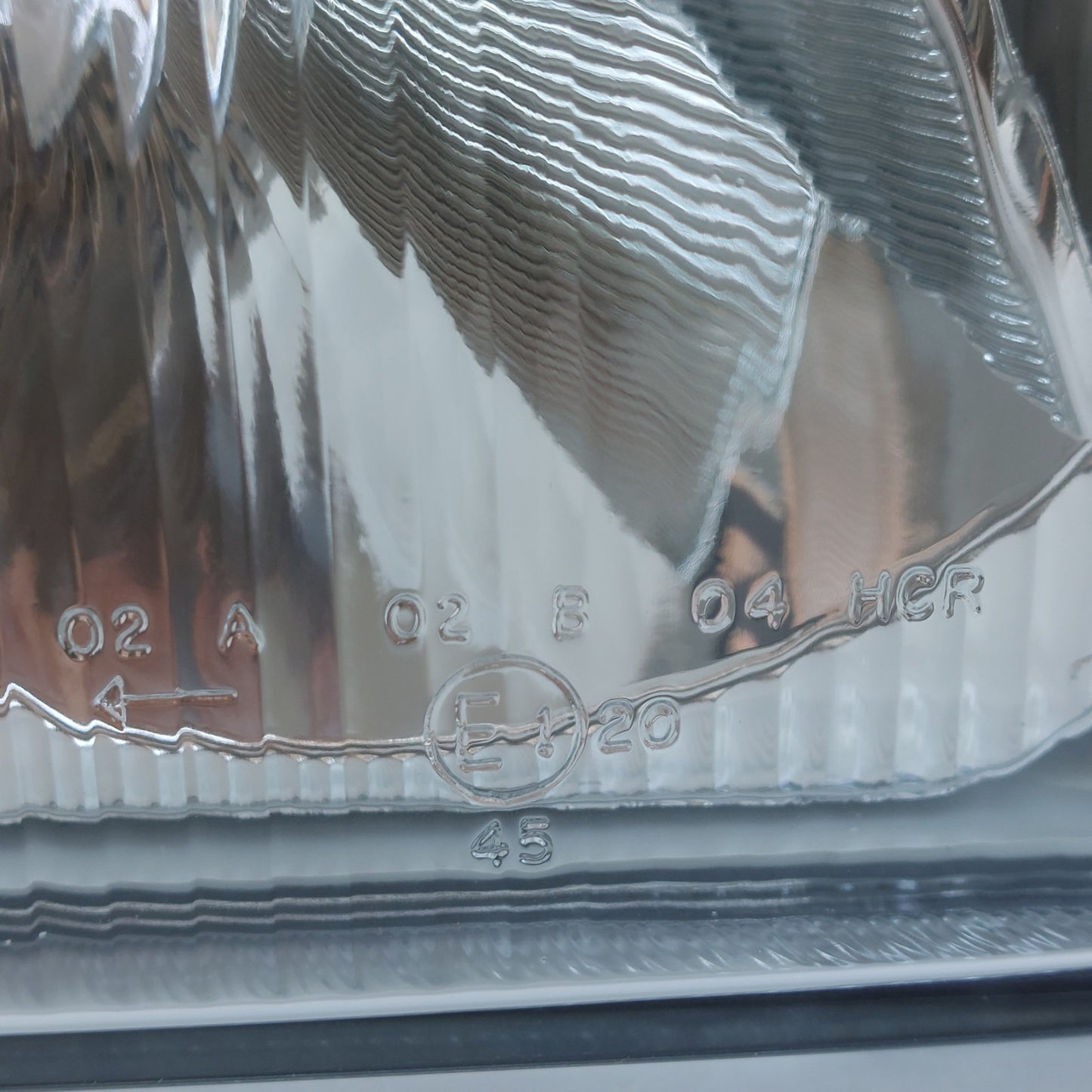 1EH 006 900-06 — Faro destro Hella per Mercedes-Benz Sprinter — NOS