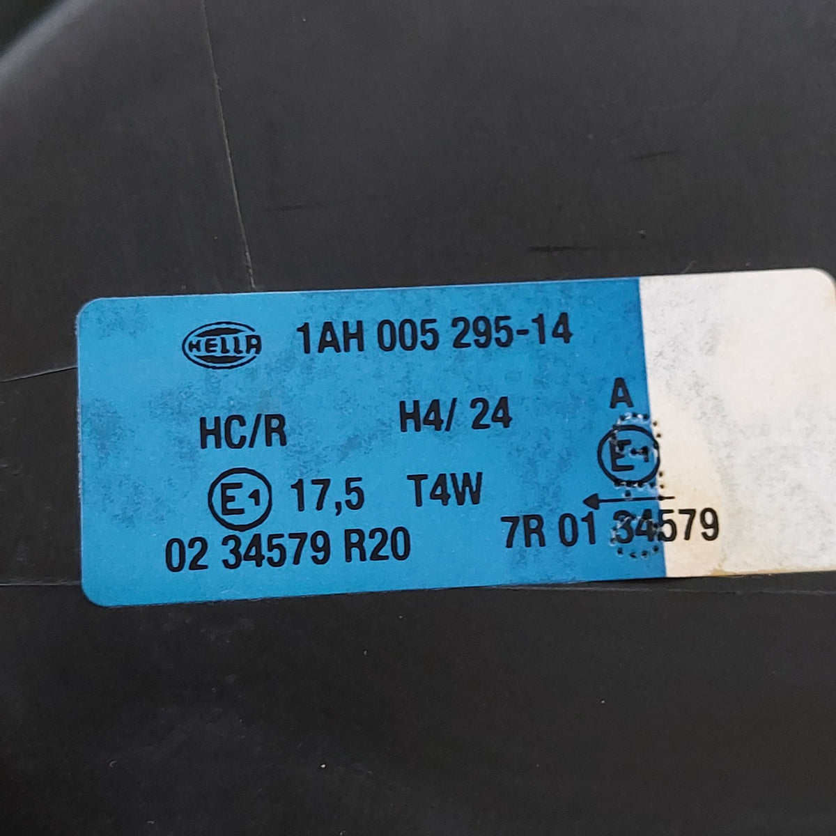 1AH 005 295-141 Faro anteriore destro Hella Audi 80 B3 NOS