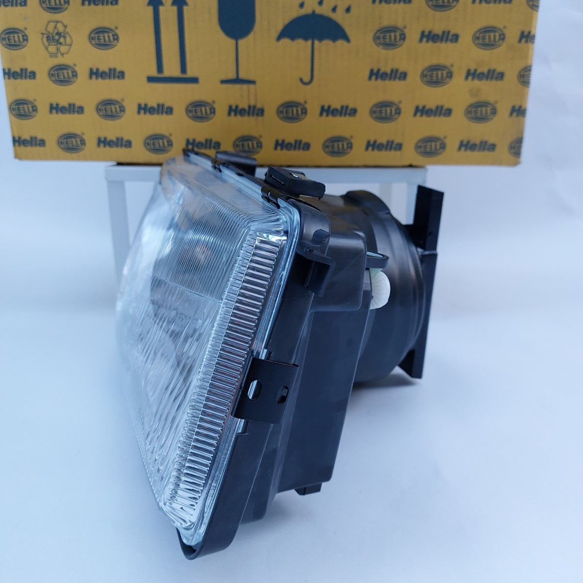 1AH 005 295-141 Faro anteriore destro Hella Audi 80 B3 NOS