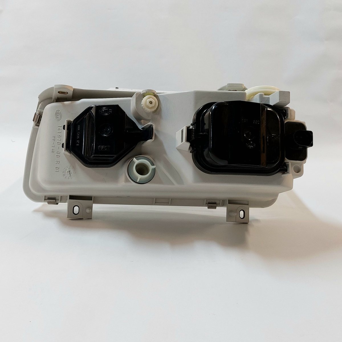 Retro del faro anteriore destro HELLA per VW Passat B4