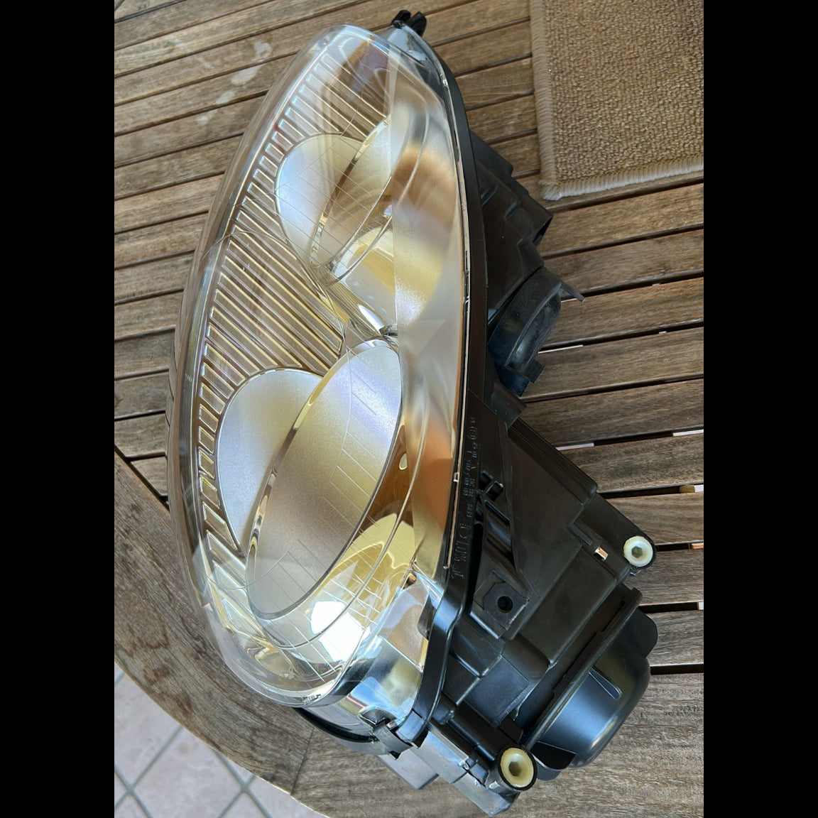 710301212205 Magneti Marelli LPL472 – Proiettore/Fanale Anteriore Sinistro Volkswagen Golf V Originale